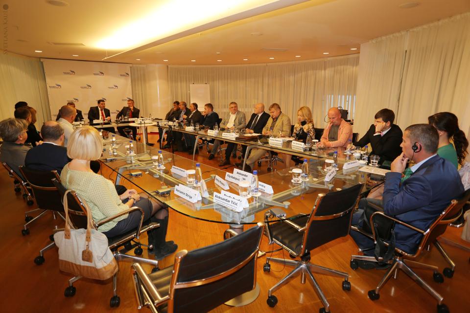 В Черногории  провели круглый стол — Инвестиционные Стратегии.